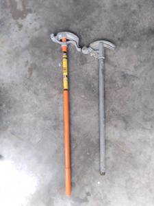 lot 1519 image: Pair of 12 Inch Conduit Benders