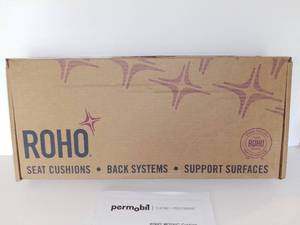 lot 5012 image: ROHO Mosaic Wheelchair Cushion. 20 x 18 x 3 Inches
