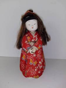 lot 5027 image: Porcelain Head Geisha Doll