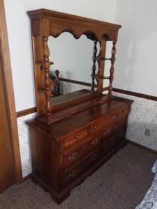 lot 401 image: Vintage Pine Early American Dresser With Mirror