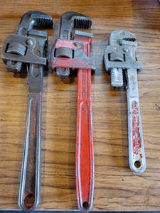 lot 1219 image: Lot of 3 Pipe Wrenches
