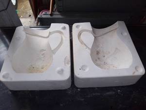 lot 1542 image: Chalk Mold of Pitcher With a Duck