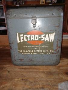 lot 1614 image: Vintage Black&Decker Lectro Circular Saw With Case