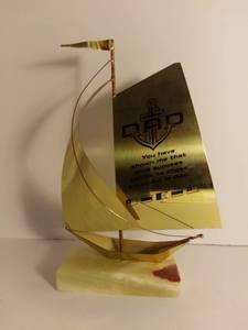 lot 2748 image: Inspirational Dad Sailboat Sculpture