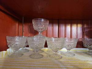 lot 3079 image: Lot of 8 Anchor Hocking Wexford Dessert Bowls
