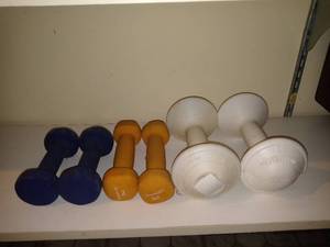 lot 7007 image: Lot Of 3 Sets Of Small Dumbbell Weights