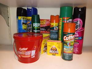 lot 7011 image: Lot Of Indoor And Outdoor Critter And Insect Repellant