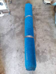 lot 1591 image: Roll of Blue Astroturf. 6 Feet Wide