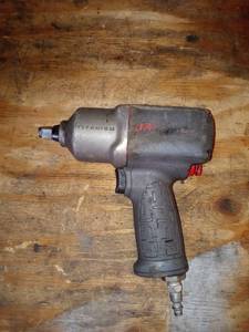 lot 1648 image: Ingersoll 5020 Pneumatic Power Driver