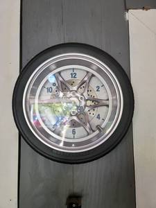 lot 9003 image: Really Cool Wheel Wall Clock