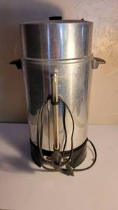 lot 9104 image: Westbend Commercial Coffee Pot