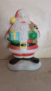 lot 9112 image: Plastic Exterior Light Up Santa