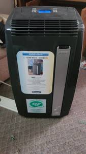 lot 9123 image: DeLonhhi Portable Air Conditioner