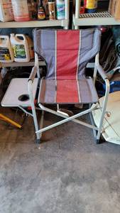 lot 9155 image: Grey and Red Camping Chair