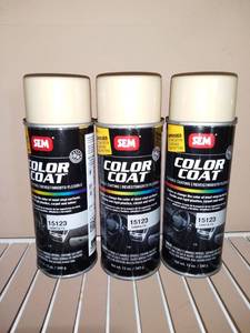 lot 9211 image: 3 Full Cans of Spray Paint-15123 Santa Fe