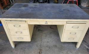 lot 179 image: GF. The General Fireprooing Company. Youngstown Ohio . Metal Desk with Vinyl Top.