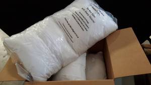 lot 25747 image: Utopia Bedding Throw Pillows Insert (Pack of 4, White) - 16 x 16 Inches Bed and Couch Pillows - Indoor Decorative Pillows