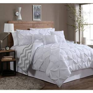 lot 25752 image: Ella 7 piece Reversible Comoforter Set KING