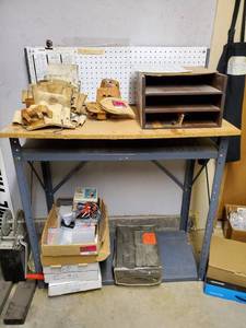 lot 32531 image: 3ft Work Bench