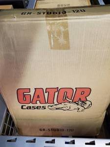 lot 35775 image: Gator Case GR-Studio-12U