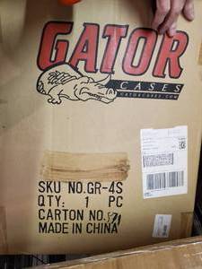 lot 35776 image: Gator Case GR-4S