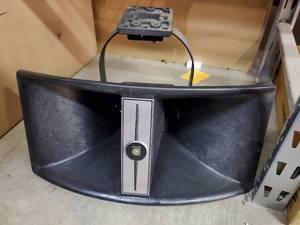 lot 35808 image: Dukane Speaker Horn