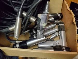 lot 35863 image: Shure 545 Mics