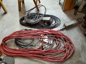 lot 35887 image: Microphone Snake Cables