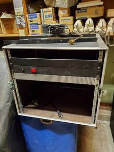 lot 35888 image: Empty Rack Case With Power Strip 10 rack Space