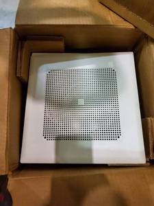 lot 35921 image: (18) Square Ceiling Grills, 2 Surface Mount