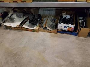 lot 35948 image: Omni Speaker Mounts