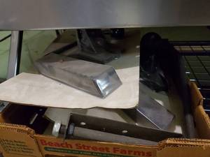 lot 35949 image: Various Speaker Brackets