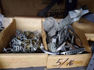 lot 35958 image: Assorted Hardware