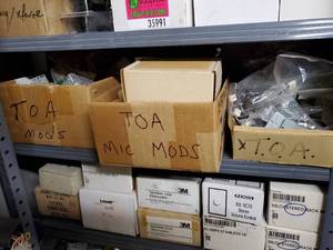 lot 35992 image: Toa Microphone Modules