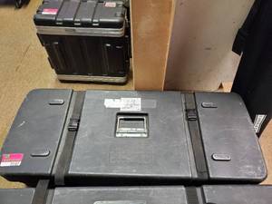 lot 35587 image: Da-Lite Portable Projection Screen 9ft x 12ft