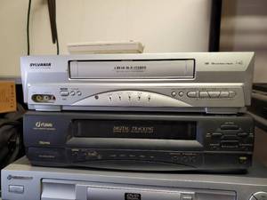 lot 35594 image: (2) VHS Players