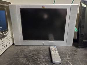 lot 35600 image: View Sonic 20in TV With Remote