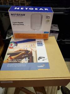 lot 35667 image: Luidia EBeam Projection, Netgear Ethernet Switch