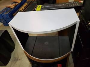 lot 35687 image: White Enclosure For Bose 802 Speaker