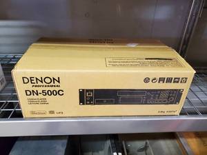 lot 35702 image: Denon CD Player DN-500C