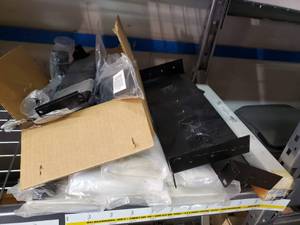 lot 35703 image: Equipment Rack Mounts