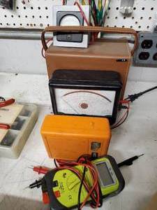 lot 32513 image: Volt Meters