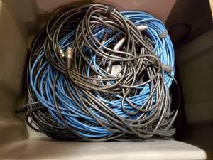 lot 35834 image: Long Mic Cables