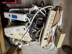 lot 35835 image: Power Strips