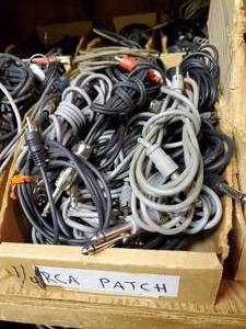 lot 35836 image: 14in To RCA Patch Cables