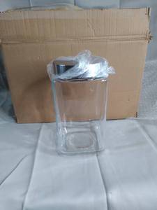 lot 29313 image: S3 SQUARE CANISTER 72 oz