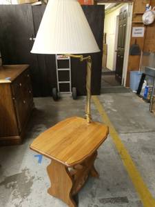 lot 1001 image: Wooden Dropleaf End Table with Magazine Rack and Lamp 58 x 19 x 24 in