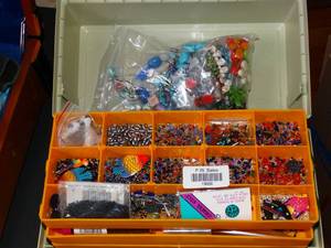 lot 19666 image: Beads Beads Beads