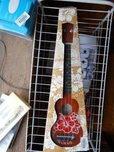 lot 19706 image: hawaiian ukulele in box