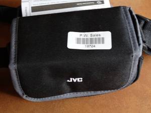 lot 19724 image: LN JVC Everio 40x Camcorder